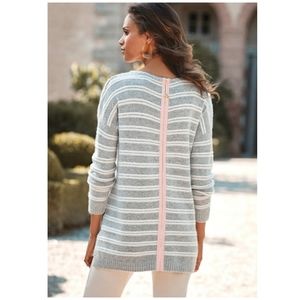 SOFT SURROUNDINGS Veronica Zip Back Gray Sweater